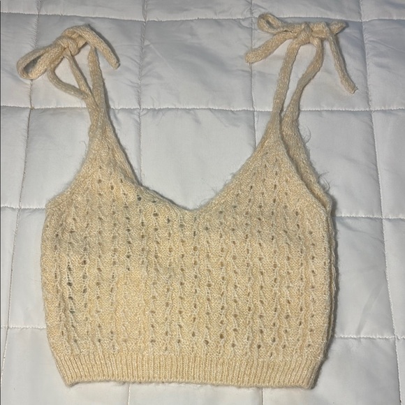Crochet Cream Crop Top Tie Spaghetti Strap - Picture 6 of 10
